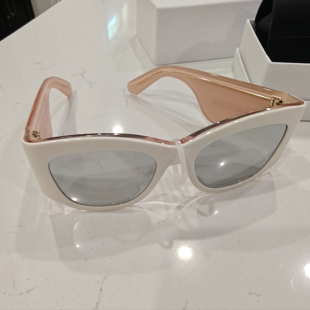 NEW DIOR Sunglasses - Picture 2 of 3